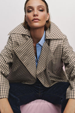 TRENCH OVERSIZE CUADROS ZW COLLECTION / Beige / Verde - Zara фото 4