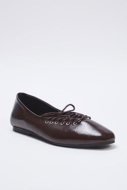 Trendyol Shoes Siyah Ip Bagc?k Detayl? Badem Burun Mary Jane Kad?n Babet TAKSS25BE00040 - Trendyolmilla фото 4