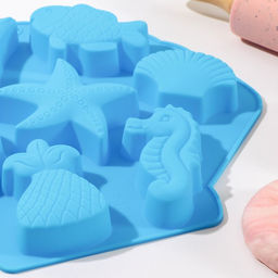 Форма для выпечки Доляна «Морские обитатели», силикон, 26×24×2.5 см, 7 ячеек, бирюзовая