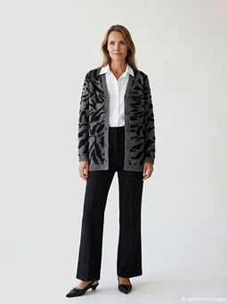 V Yaka Desenli Kad?n Triko H?rka