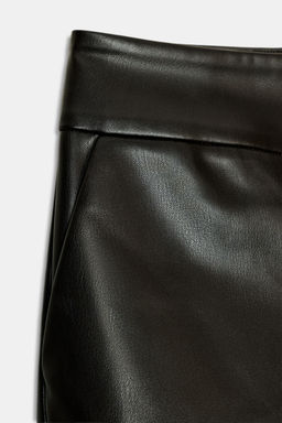 FAUX LEATHER MINI SHORTS - Zara фото 4