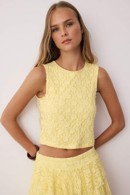 Sar? Fitted/Vucuda Oturan Dantel Orme Bluz TWOSS25BZ00590