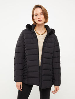 Kad?n Kap??onlu D?z ?i?me Mont - Waikiki фото 2