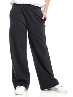 Брюки с карманами черные школьные штаны 22-2008 черный