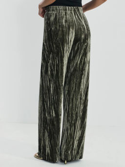 Широкие брюки из бархата / Zarina