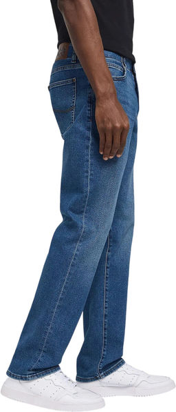 Джинсы мужские