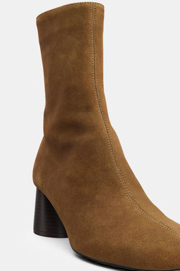 SPLIT SUEDE BLOCK HEEL ANKLE BOOTS - Zara фото 7