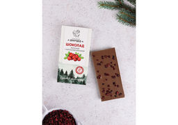Шоколад молочный с карельской брусникой