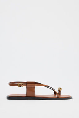 FLAT SANDALS WITH METAL TOE DETAIL - Zara фото 2