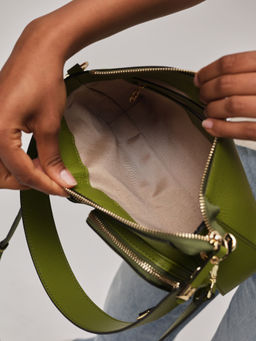 Сумка багет на плечо Deboro 31103 зеленый бамбук