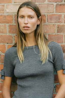 RIBBED KNIT SWEATER WITH BOWS - Zara фото 3