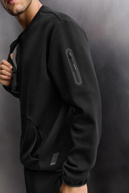 TECHNICAL CREW NECK SWEATSHIRT - Zara фото 6