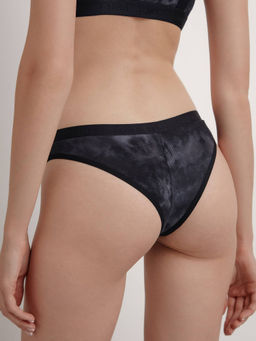 CONTE TIE DYE RIB LBR 2210 Трусы бразилиана с V-образной линией талии black tie dye - Conte elegant фото 2