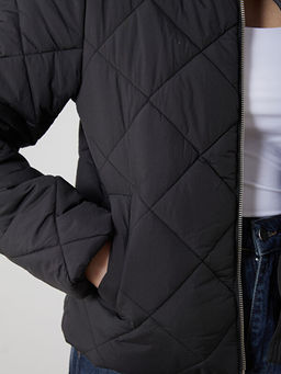 Dik Yaka Kad?n ?i?me Mont