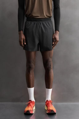 COLOUR BLOCK RUNNING SHORTS - Zara фото 24