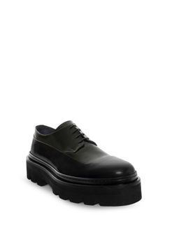 Классическая обувь цвета хаки