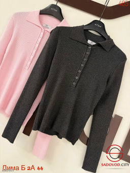 Кофта женская однотонная с пуговицами