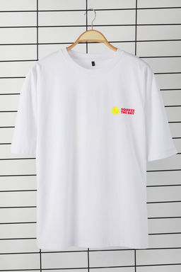 Beyaz Oversize/Genis Kesim Limon Bask?l? %100 Pamuklu T-Shirt TMNSS23TS00089