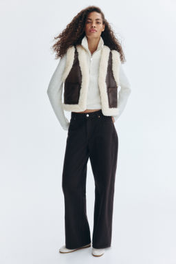 Chaleco con ribetes efecto pelo - H&m фото 3