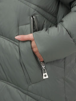 Пальто зимнее Visdeer 7747Kh женское утепленное 220 г/м² хаки фото 8