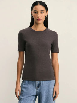 Базовая футболка в рубчик / Zarina