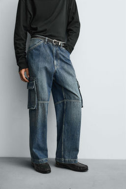 STRAIGHT FIT CARGO JEANS