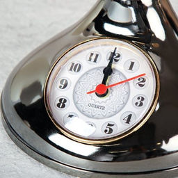 Часы настольные Телефон 15х12х19 см / А527 /уп 72/ - Галеонтрейд фото 7