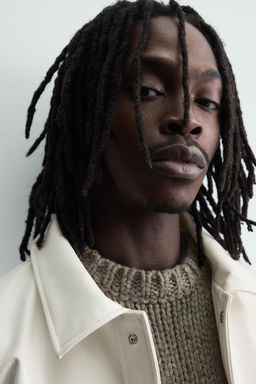 SHINY LEATHER EFFECT JACKET