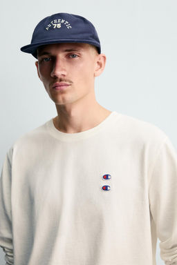 CHAMPION ® X ZARA LONG SLEEVE PATCH T-SHIRT фото 13