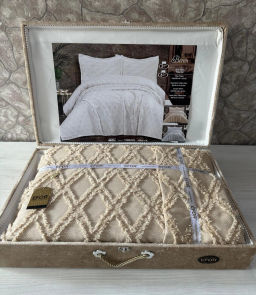 Покрывало EFOR в сундучке BEREN 240*260 с наволочками (50*70) капучино (CAPI)