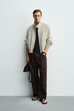 CAZADORA CROPPED FIT CUADROS TEXTURA / Crudo / Negro