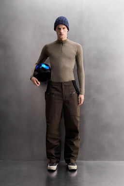 COMPRESSION QUARTER-ZIP SKI T-SHIRT