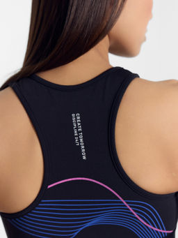 Топ женский спортивный черный с печатью черный +печать 302922 - Mark formelle фото 7