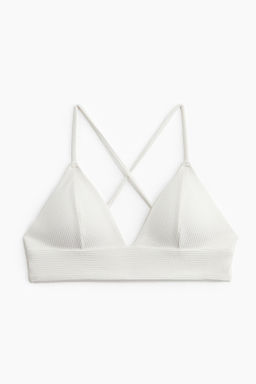 Top de bikini con relleno