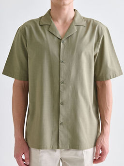 Regular Fit Resort Yaka K?sa Kollu Erkek G?mlek