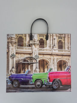 Цена за 10 шт. Пакет "Куба", полиэтиленовый с пластиковой ручкой, 38 х 34 + 3 см, 90 мкм