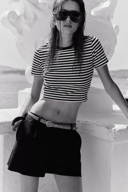 CROPPED STRETCH T-SHIRT - Zara фото 85