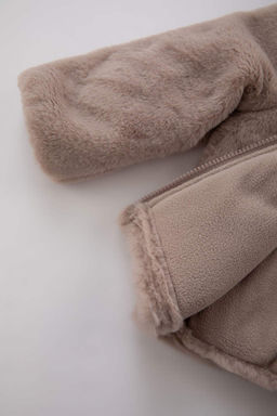 Плюшевое пальто с капюшоном для маленьких девочек - Defacto фото 4