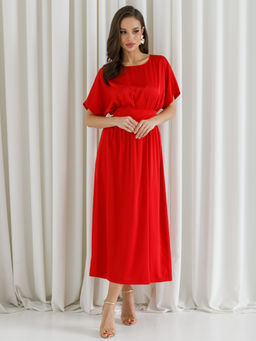 Платье с широким поясом