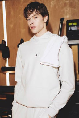 DeFactoFit Standart Fit Kapusonlu Skuba Dalg?c Kumas Cepli Sweatshirt
