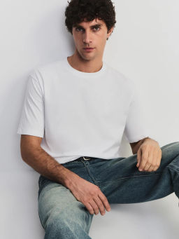 Базовая футболка регулярного фита MREGL0526-1 / Zarina