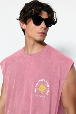 TRENDYOL MAN Gul Kurusu Oversize/Genis Kesim Soluk Efektli Yaz? Bask? %100 Pamuk T-Shirt/Atlet TMNSS23AL00009 - Trendyolmilla фото 12