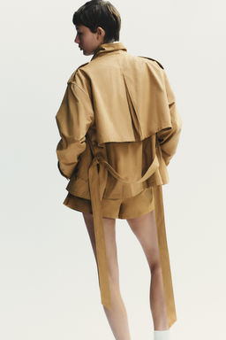 SHORT TRENCH COAT