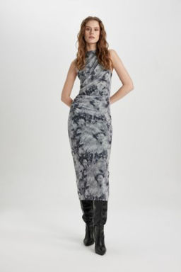 Bodycon Vucudu Saran Yuvarlak Yaka Batik Desenli Tul Kolsuz Midi Elbise