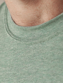 Футболка из премиального хлопка с авторским принтом - Vilatte фото 3