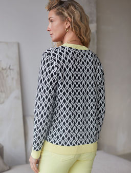 Кардиган с V-вырезом жаккардовой вязки с принтом ромб