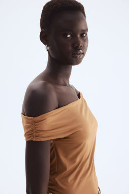 Top off-the-shoulder drapeado - H&m фото 5