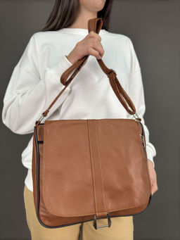 Сумка женская из телячьей кожи