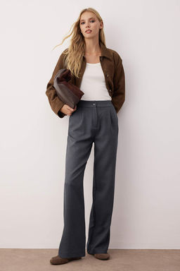 Gri Straight/Duz Kesim Dokuma Kumas Pantolon TWOAW22PL0321