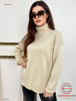 Свитер женский с горлом